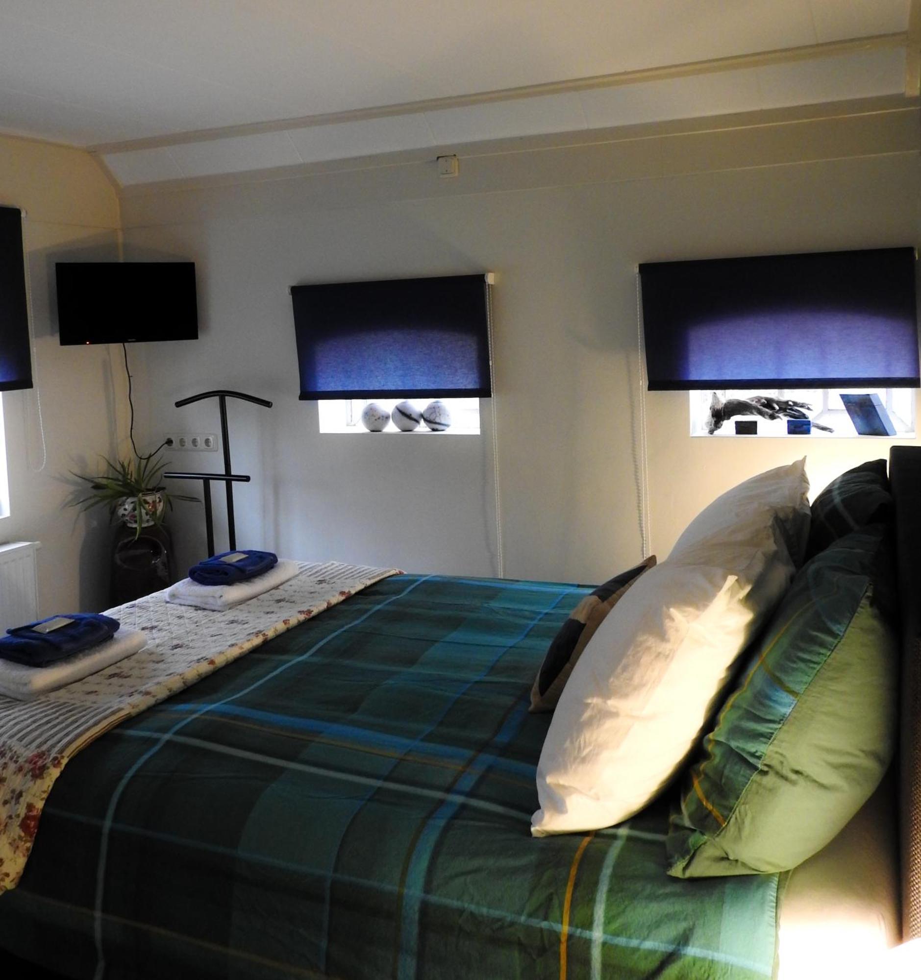 The Wee White Hoose Bed & Breakfast Oosternijkerk ภายนอก รูปภาพ